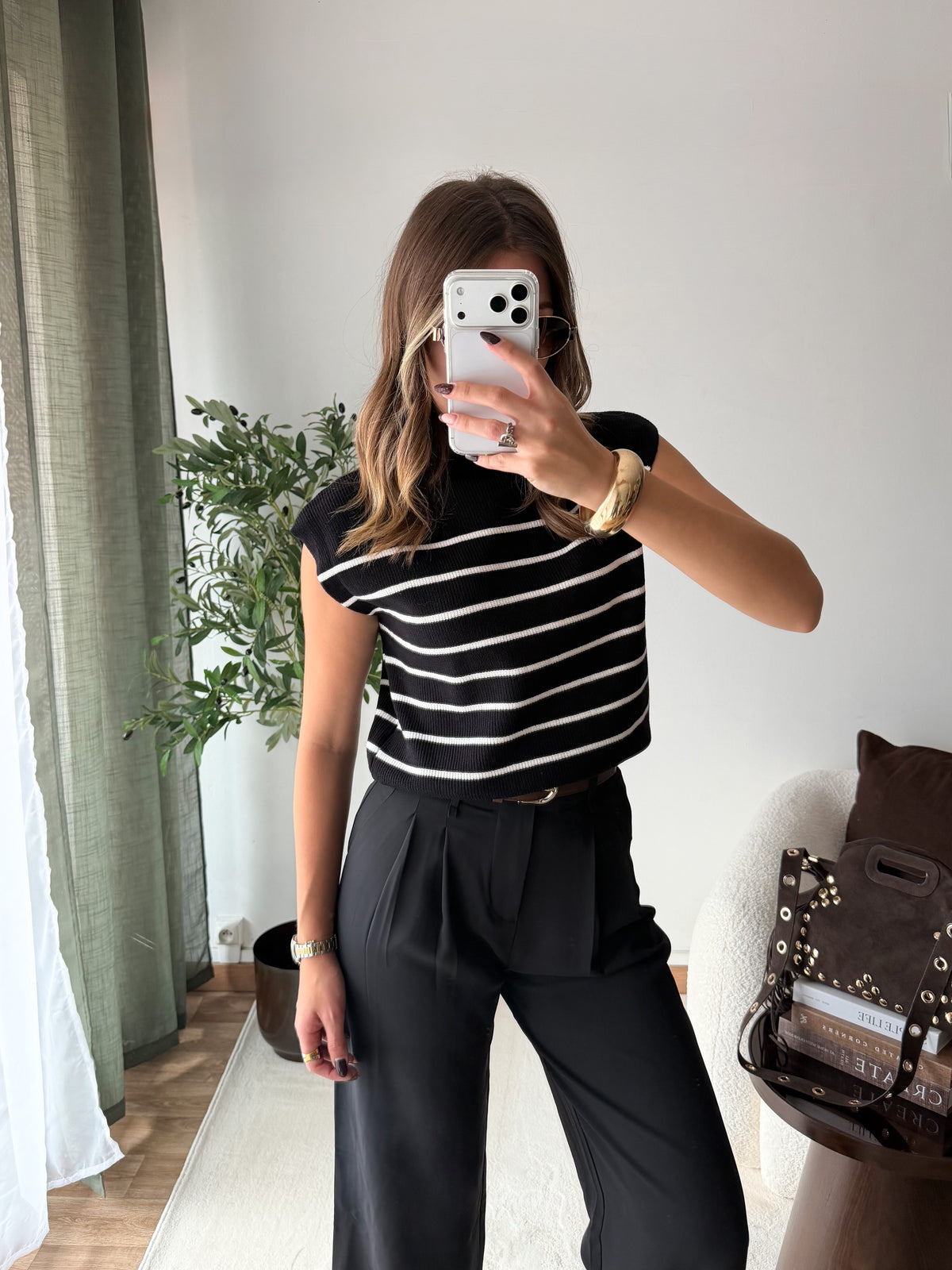 Tops & blouses