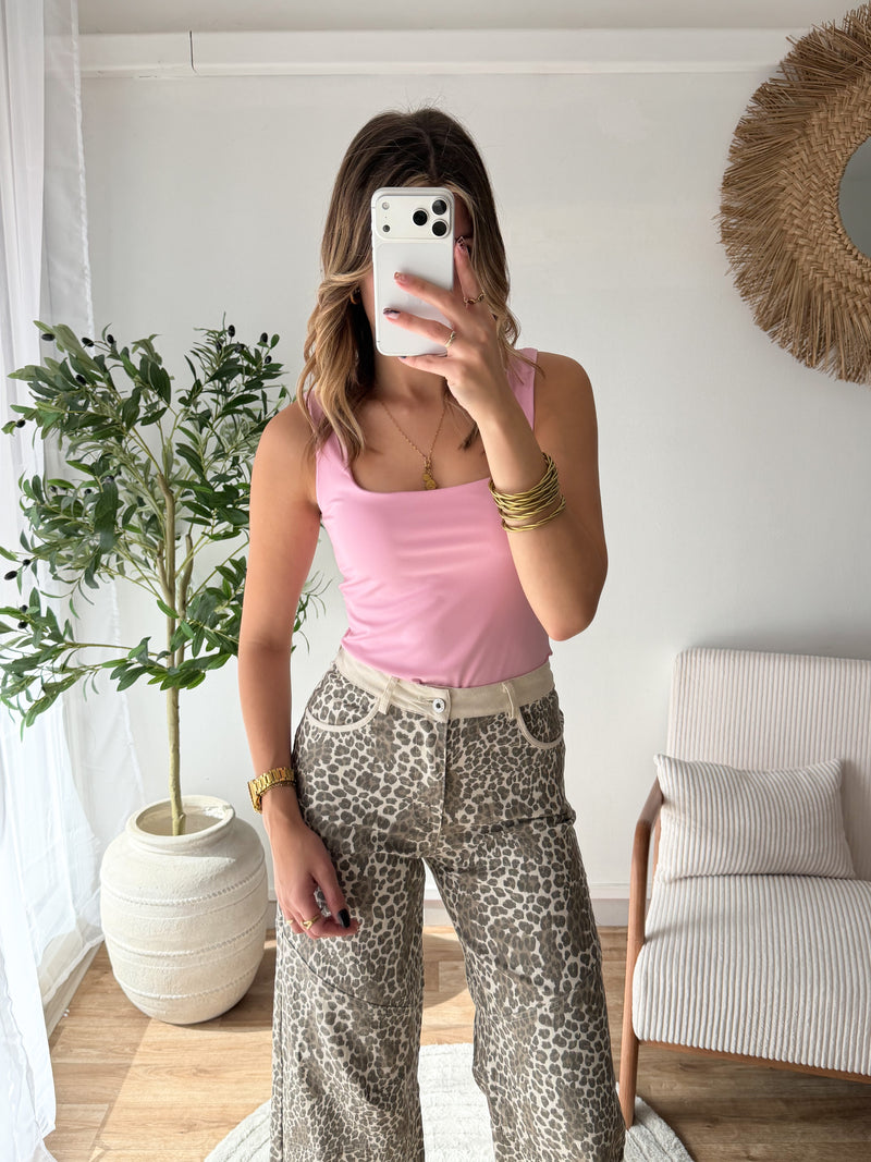 Body col carré rose