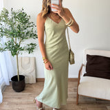 Robe dos nu vert d’eau