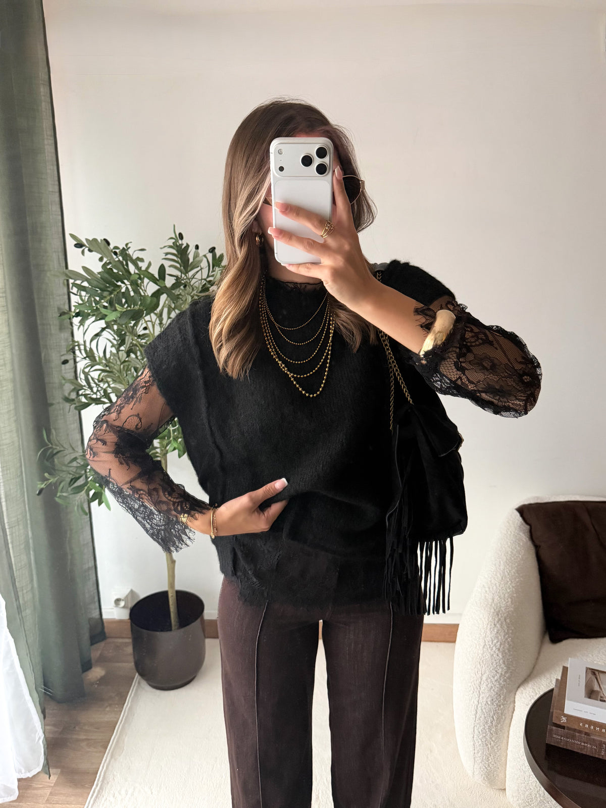 Pull dentelle noir