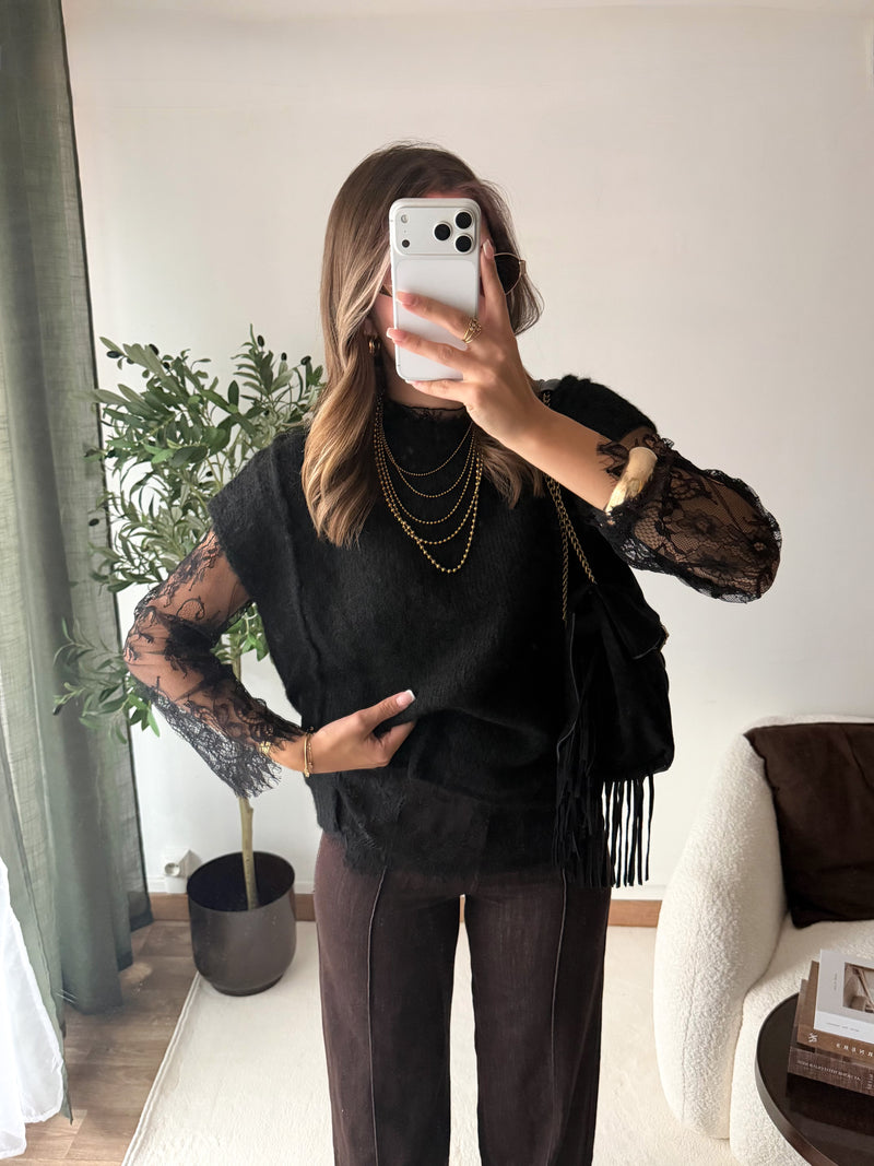 Pull dentelle noir