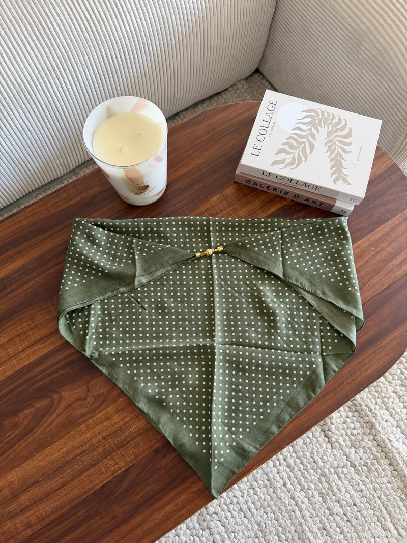 Foulard pois kaki