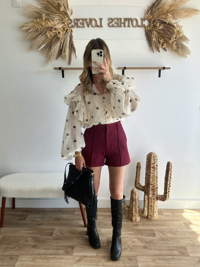 Short Lucia