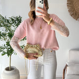 Pull dentelle rose