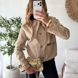 Trench court Isadora