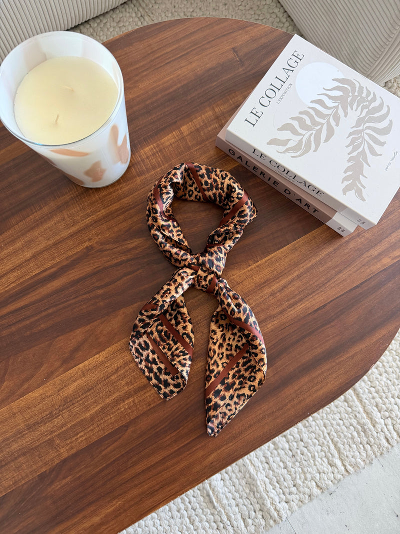 Foulard léopard