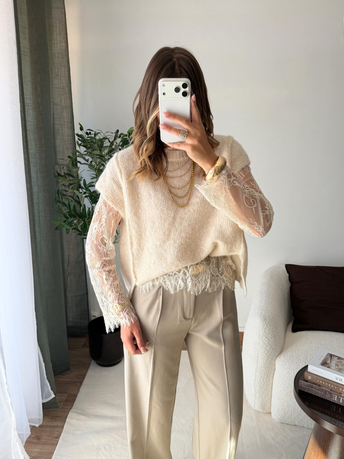 Pull dentelle crème